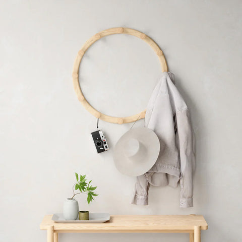Set aus 4 Wandgarderoben mit 3 verstellbaren Holzhaken
