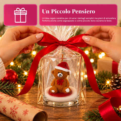 Weihnachtskerze im 7 cm großen Glas - Teddybär mit Weihnachtsmannmütze oder Bär auf der Trommel - Dekoration und Tischschmuck
