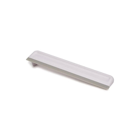 Bild-1-joseph-joseph-kompakter-Duschabzieher-mit-Haken-25cm-EAN-5028420001976
