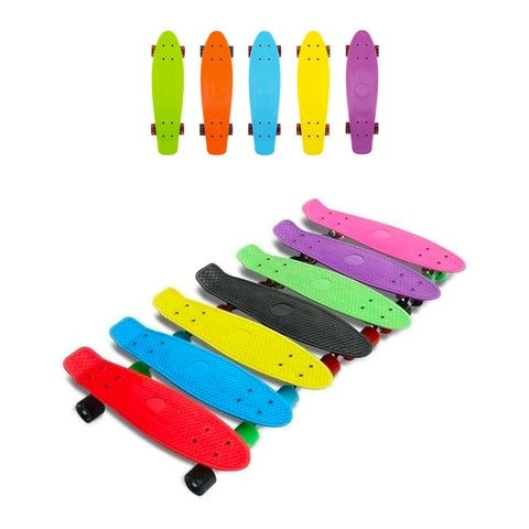 Skateboard mit 4 Rollen, 55x10x15,5cm