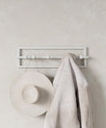 bild-3-umbra-wandgarderobe-mit-5-haken-aus-stahl-53x6x15cm-ean-028295367073