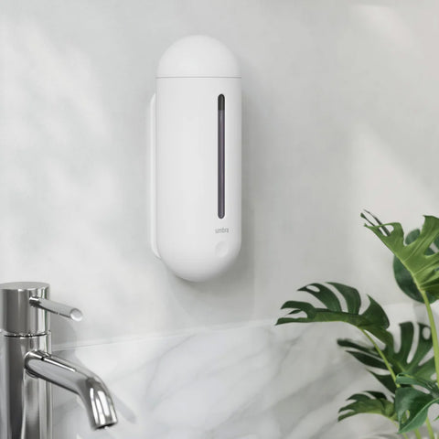 Bild-3-Umbra-Wandspender-für-Flüssigkeiten-mit-Soft-Touch-443-ml-EAN-028295365178