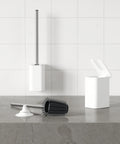 bild-6-umbra-wandmontierter-toilettenbürstenhalter-und-toilettenbürste-weiß-ean-028295405256