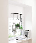 Bild-8-umbra-set-3-dekorative-hängevasen-aus-stahl-schwarzweiß-ean-028295306959