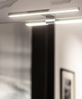 Bild-2-Feridras-universelle-LED-Lampe-für-Spiegel-aus-verchromtem-ABS-mit-5-W-6000-K-30-cm-EAN-8056471561450