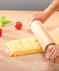 Bild-2-Tescoma-Form für 10 quadratische Ravioli aus Kunststoff-EAN-8595028482317
