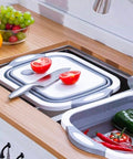 Bild-2-WENKO-multifunktionaler-faltbarer-Platzsparkorb-mit-Wasserablaufstopfen-EAN-4008069031009