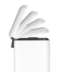 bild-2-wenko-abfalleimer-easy-close-studio-weiss-30l-ean-4008838249512