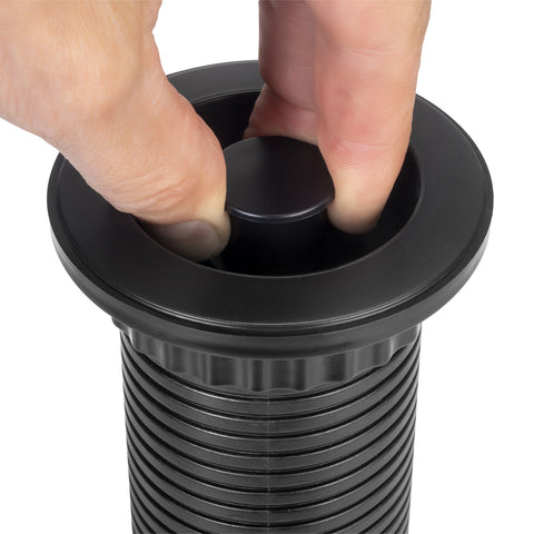 bild-4-emuca-vertikale-versenkbare-steckdosenleiste-für-den-schreibtisch-eu-mit-3-schuko-steckdosen-und-2-usb-anschlüssen-6cm-schwarz-ean-8432393286693