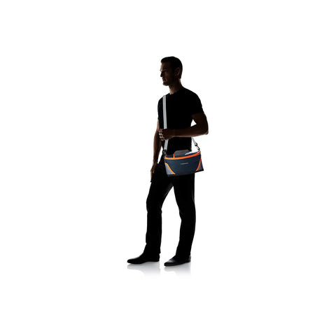 Bild-6-Campingaz-Kühltasche-mit-Schulterriemen-mehrfarbig-9-l-EAN-3138522101435
